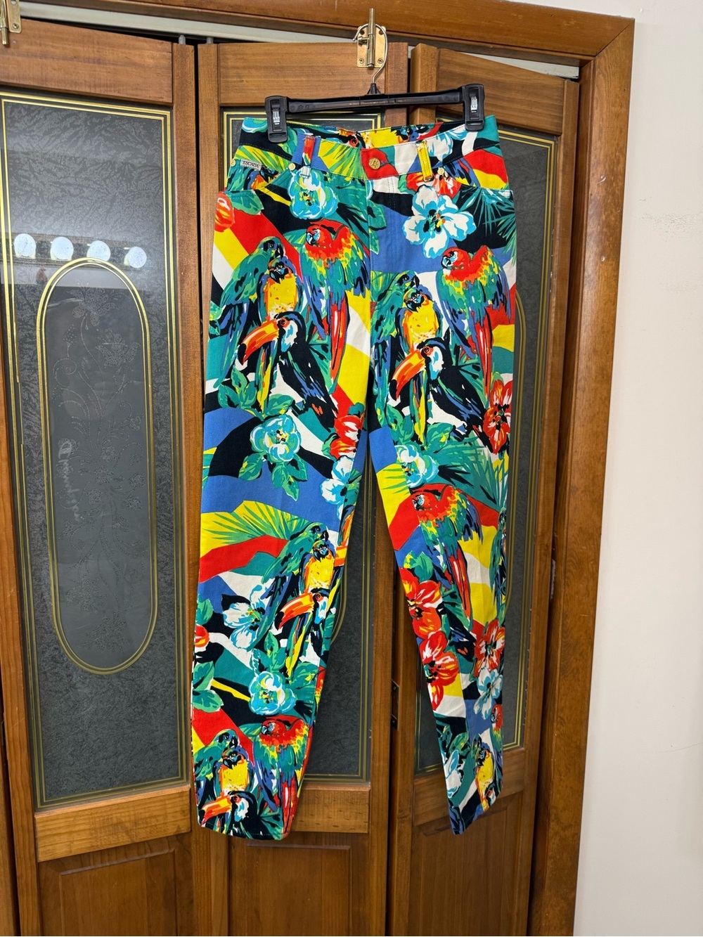 ESCADA Tropical Parrot Print High-Waist Pants - Vibrant Multicolor LIKE NEW